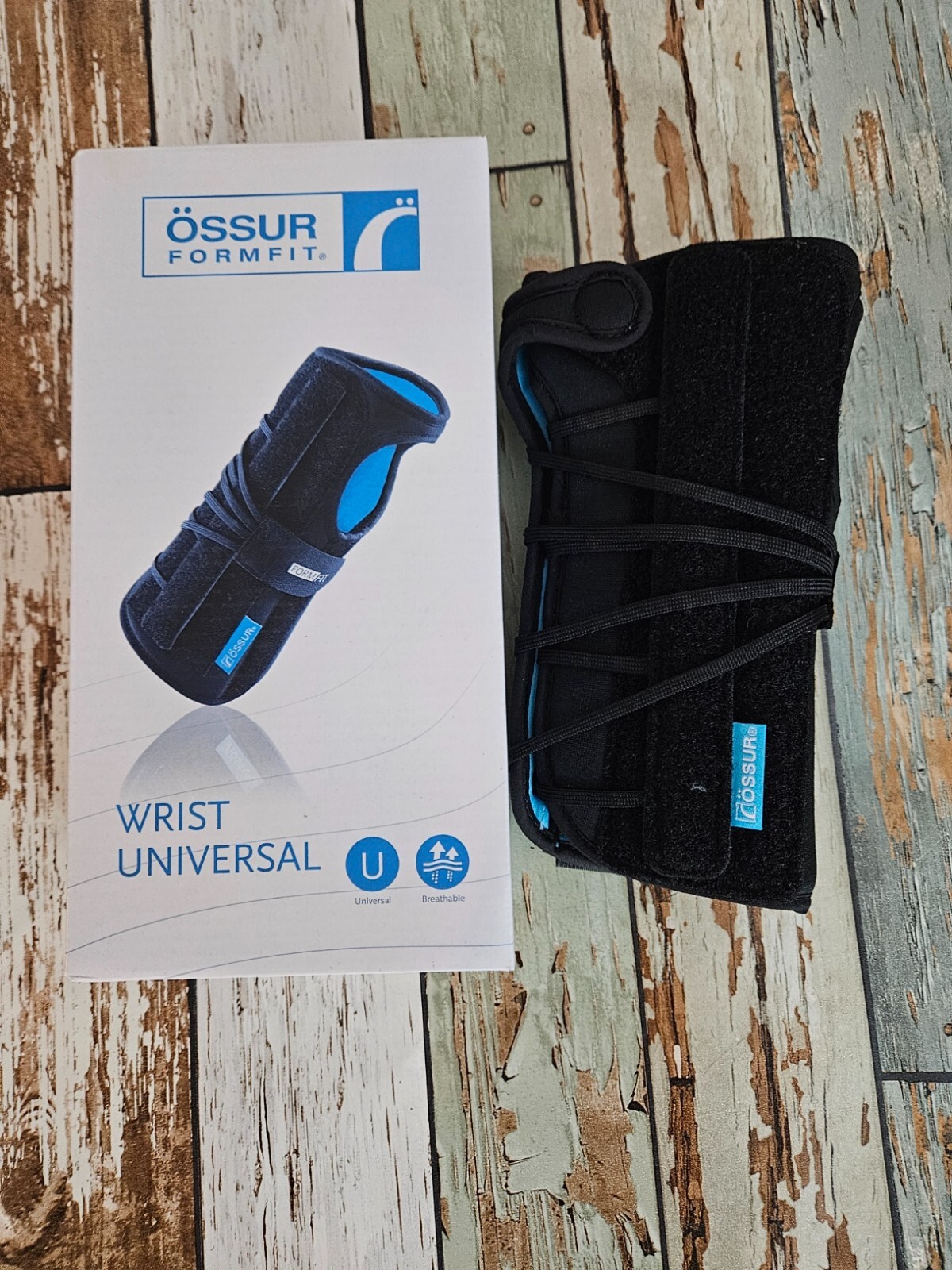 Ossur Form Fit Wrist Universal Brace Immobilization of the Wrist and Thumb Left