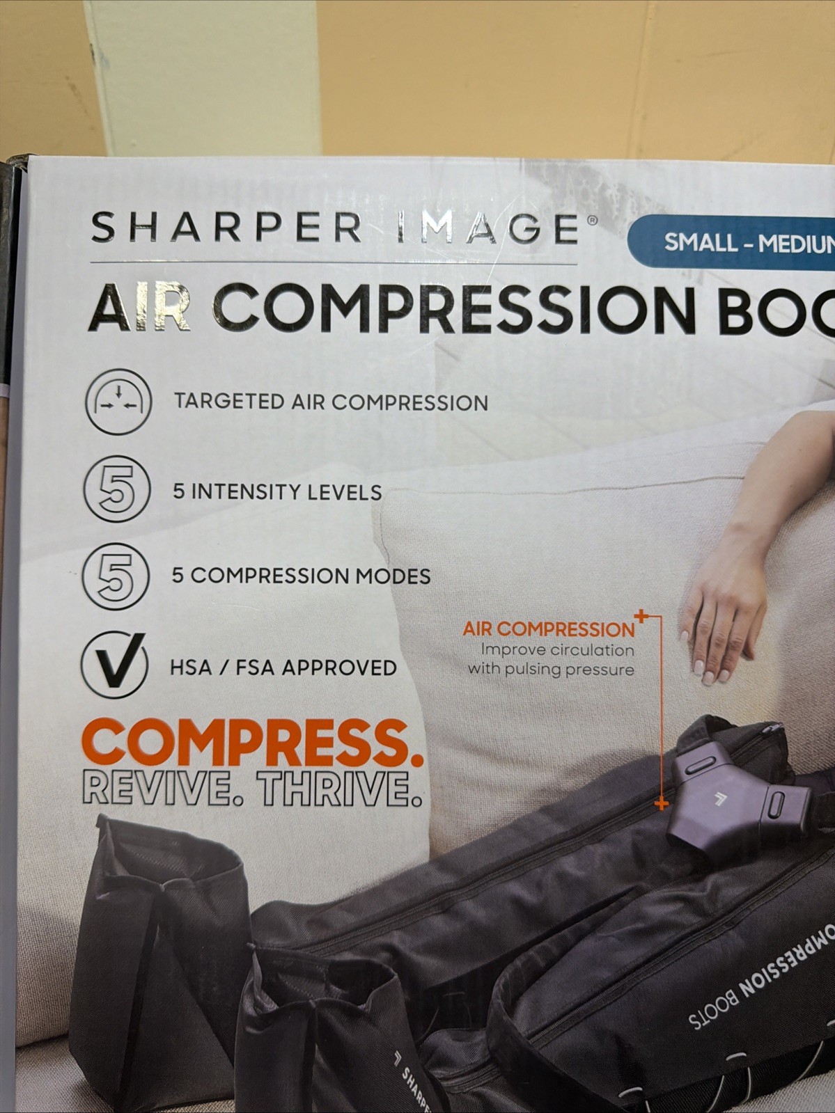 SHARPER IMAGE Air Compression Boots Small-Medium Muscle Massager. Black. New