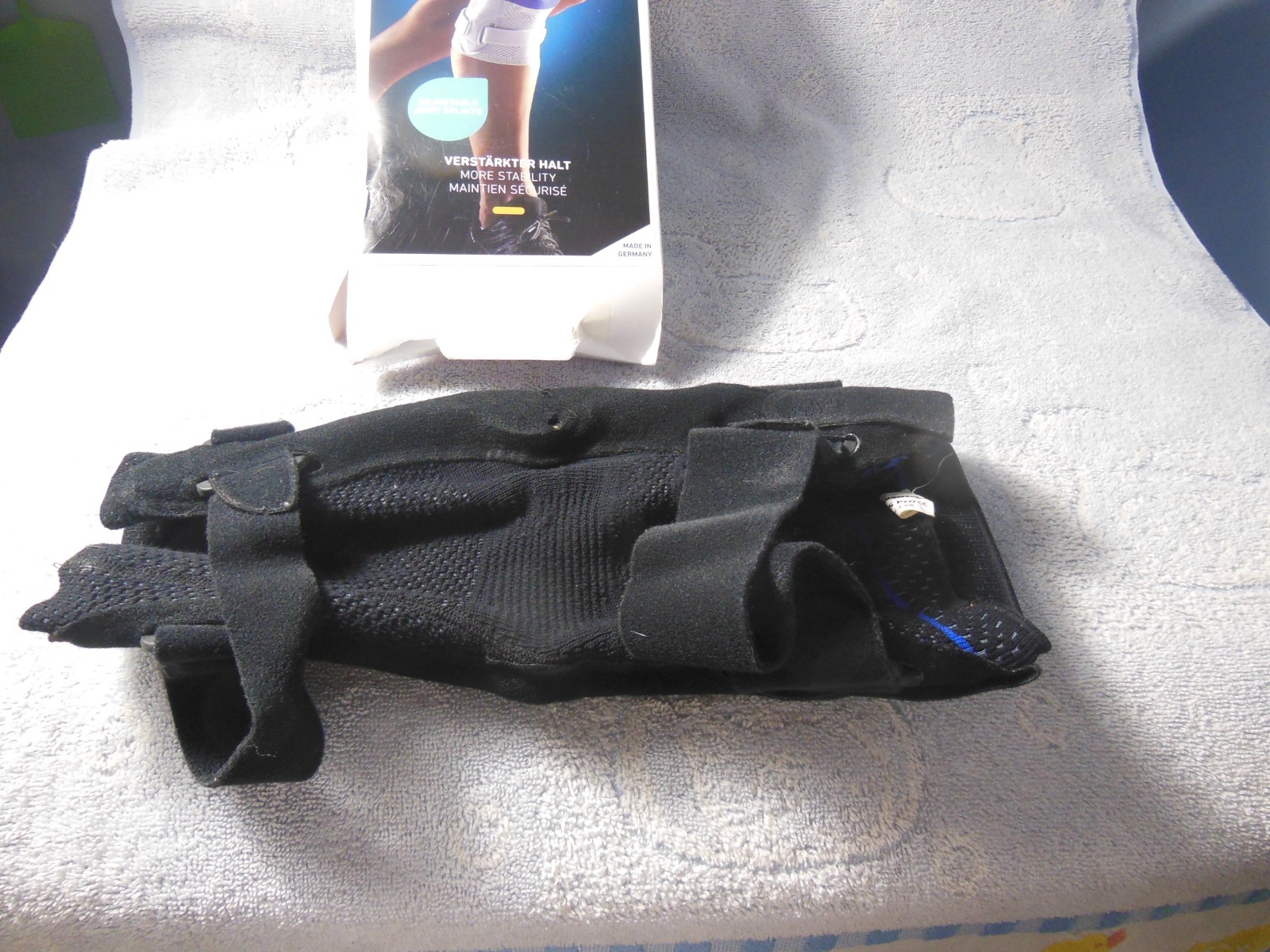 Bauerfeind GenuTrain S Pro Size 3 Left Knee Joint Brace Patella Support Sleeve