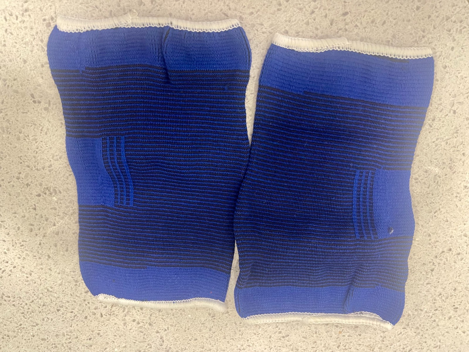 Knee Support/KNEE BRACE QS SPORTING #6811 FREE SHIPPING!