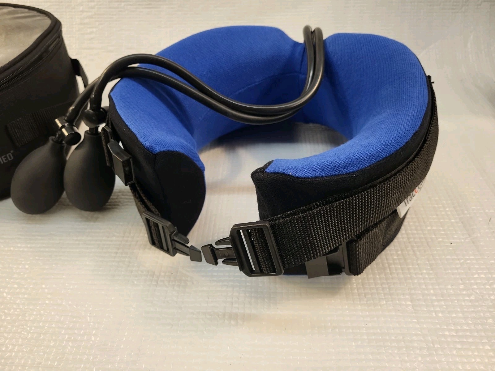 TracCollar Inflatable Cervical Traction by Body Sport Sweden