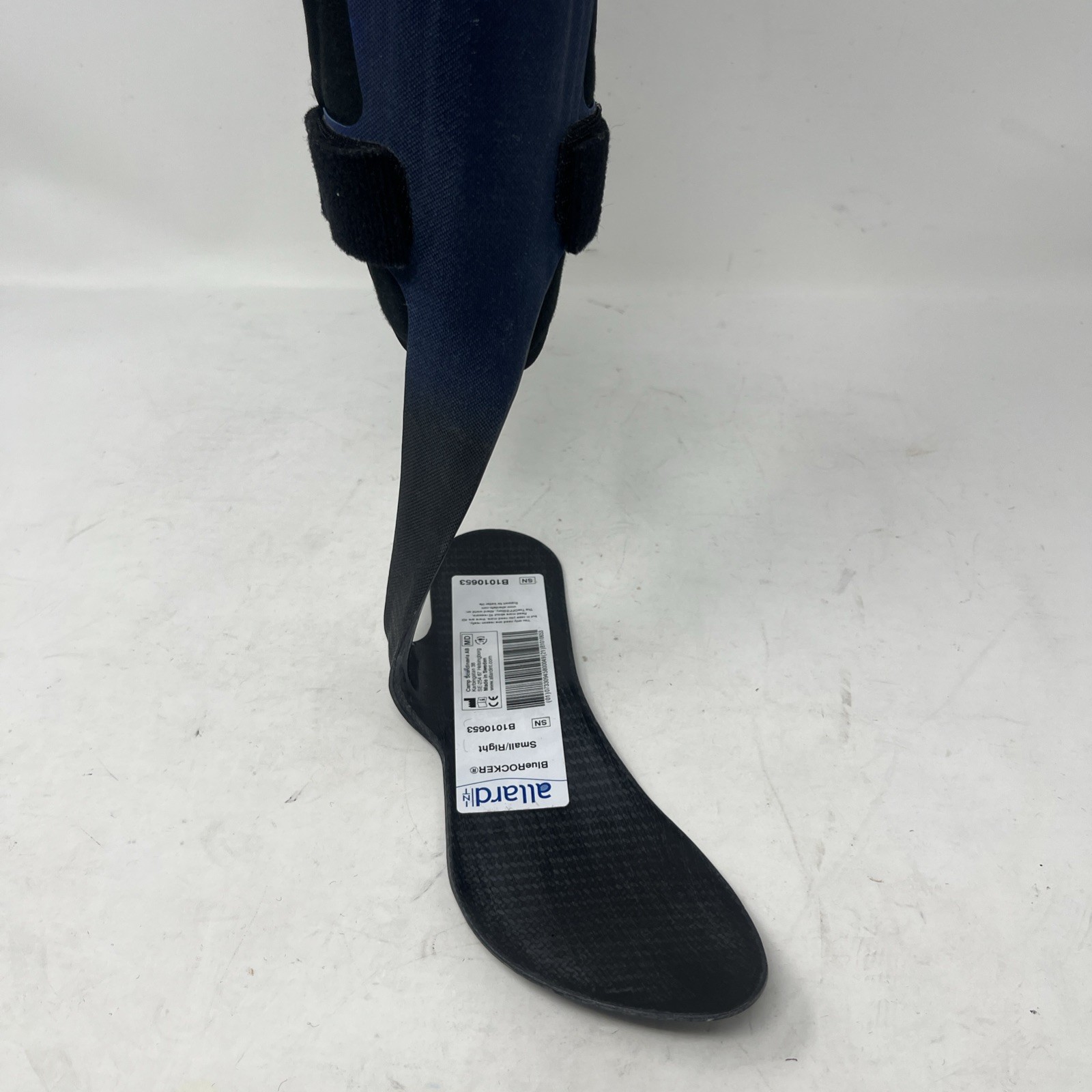 Allard BlueRocker Right Small S Adjustable Blue Black Leg & Foot Orthosis