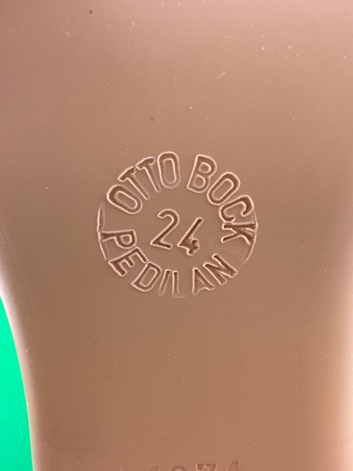 OTTOBOCK Otto Bock 1m10 prosthetic footshell foot shell. Right. 24cm