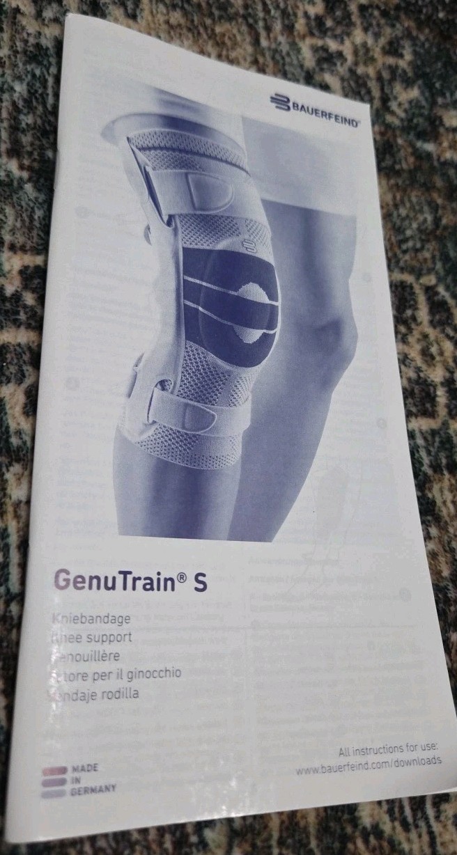 Bauerfeind GenuTrain S Pro Knee Support Brace Titan Grey Blue Size 4 Right