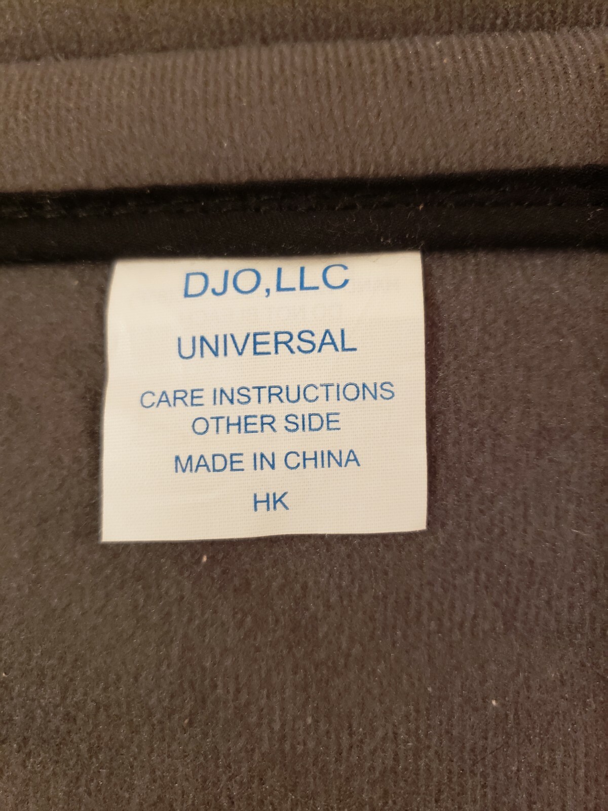 DJO UNIVERSAL – KNEE/LEG – SUPPORT/BRACE WITH ADJUSTABLE STRAPS DS7410519