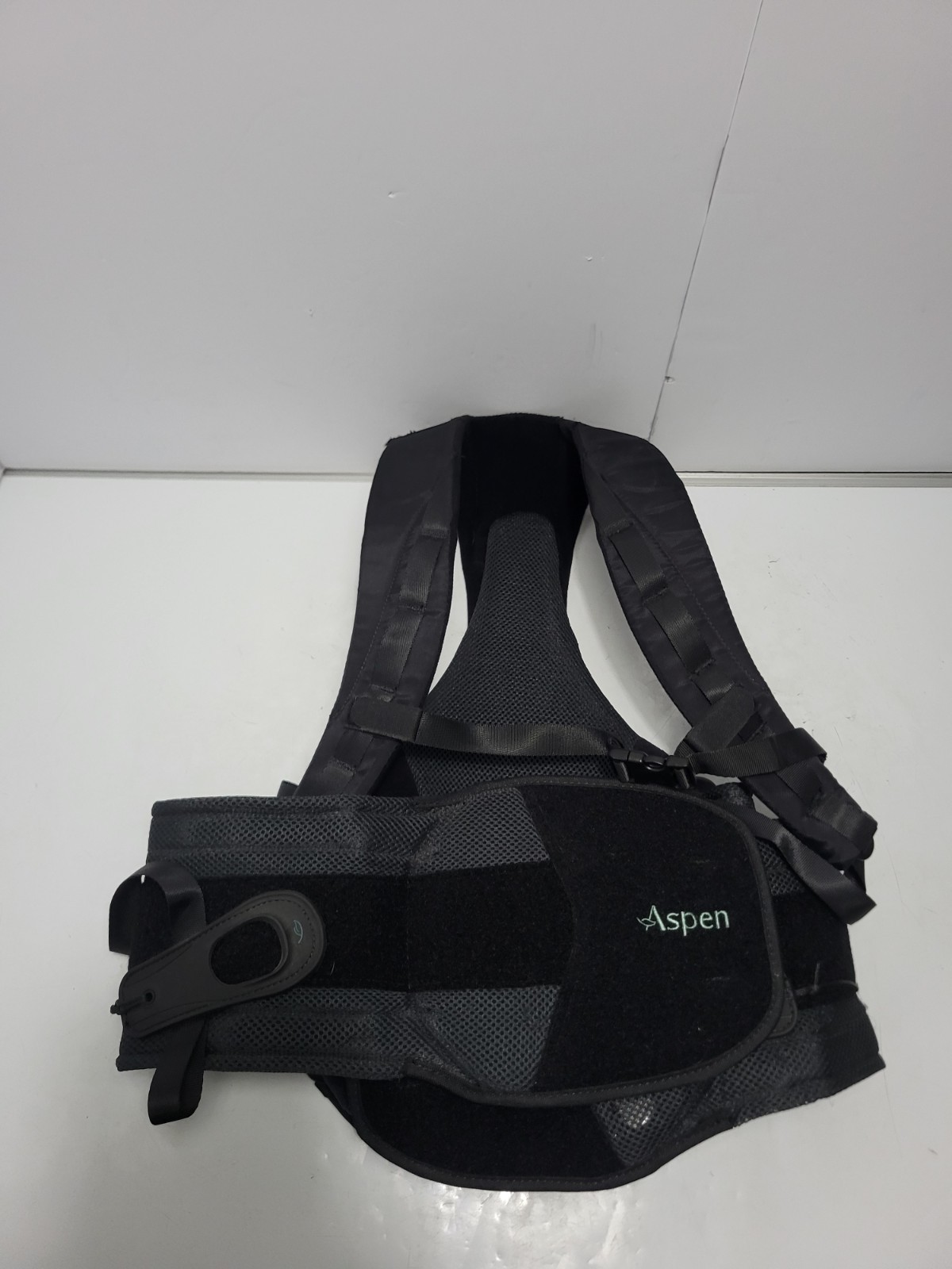 Aspen Horizon 456 TLSO One Size Adjustable Back Brace Black