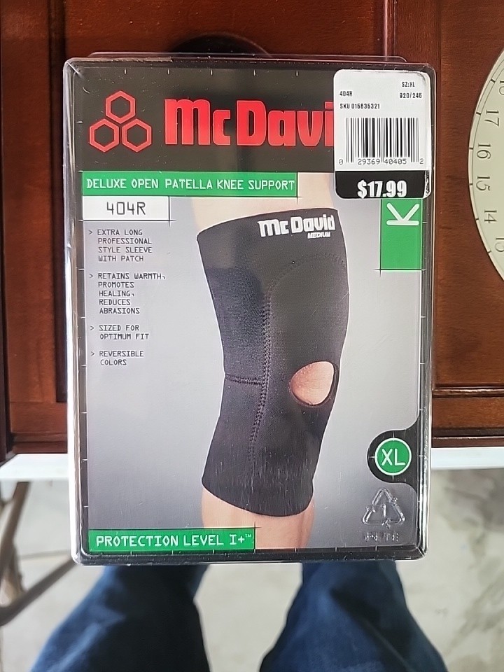 McDavid Knee Wrap Level 1 One Size Fit Adjustable #408R Thermal Neoprene USA NEW