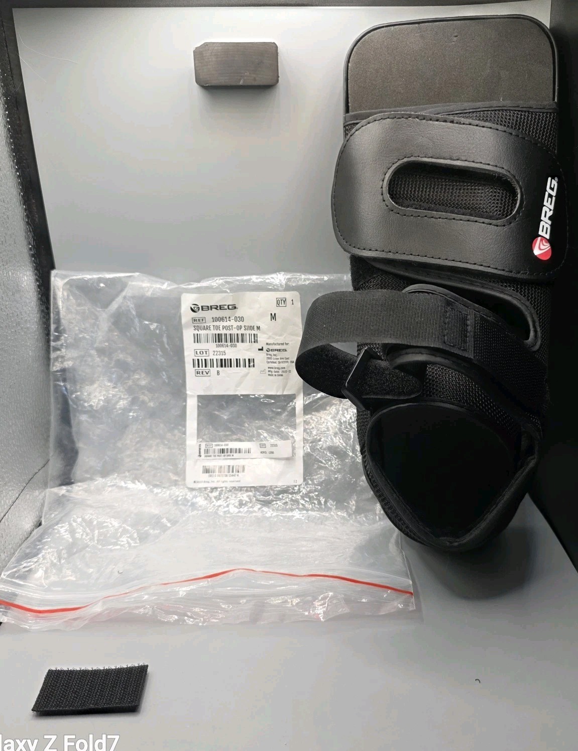 Breg Square Toe Post-Op Shoe M Medium