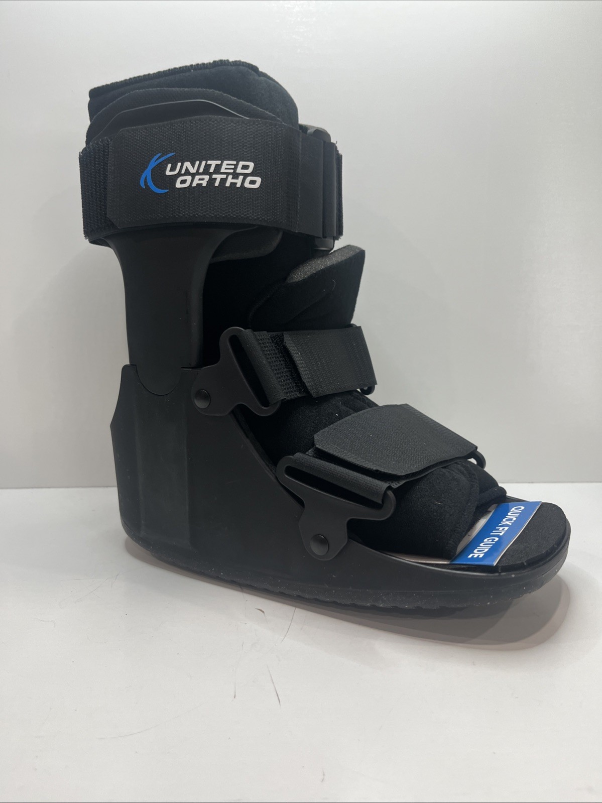 United Ortho USA14013 Short Cam Walker Fracture Boot, Small, Black