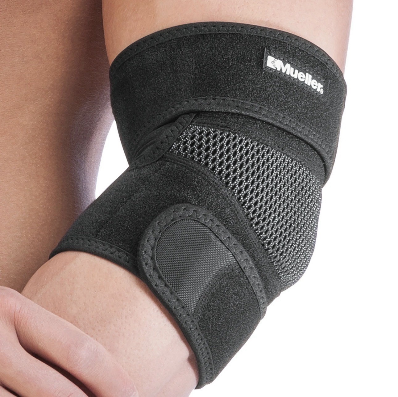 Mueller Adjustable Elbow Support: One Size Fits Most (Black)