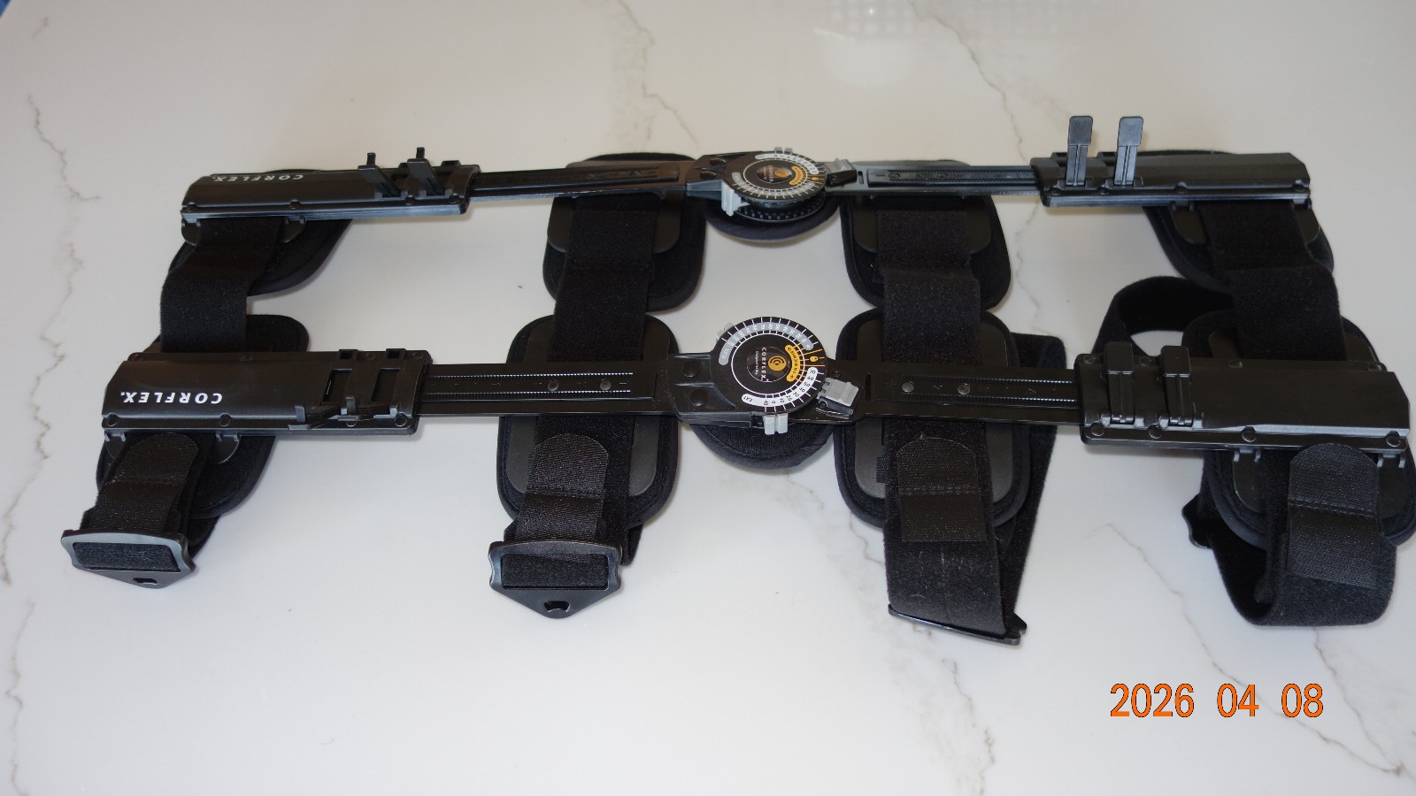 CORFLEX Contender Post-Op Hinged Knee Brace Adjustable Length Universal