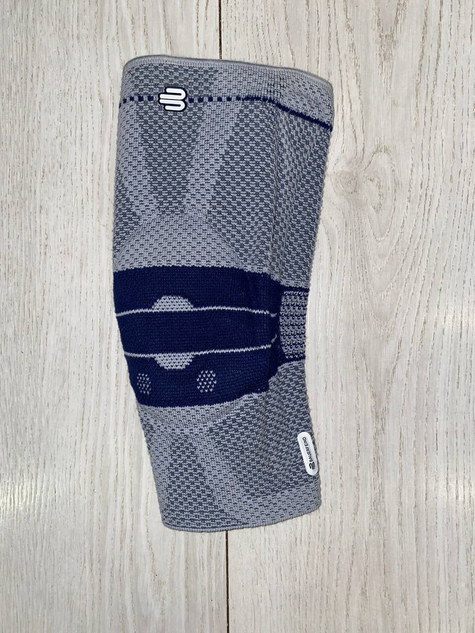 BAUERFEIND GENU TRAIN A3 Size 3 Arthritis Knee Brace Advanced Patella Support