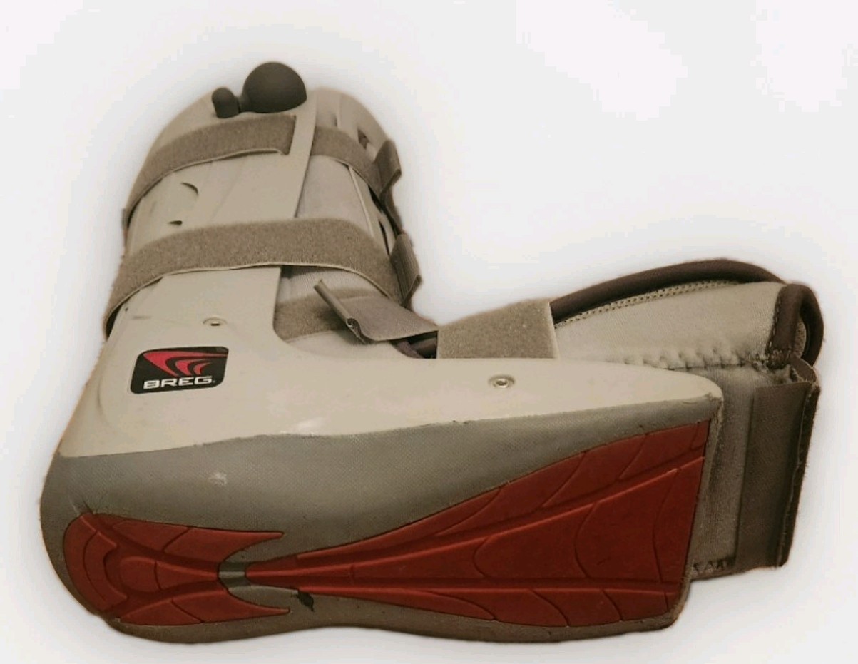 Breg Genesis Mid-Calf Full Shell Walking Boot, Orthopedic Walker Boot Medium