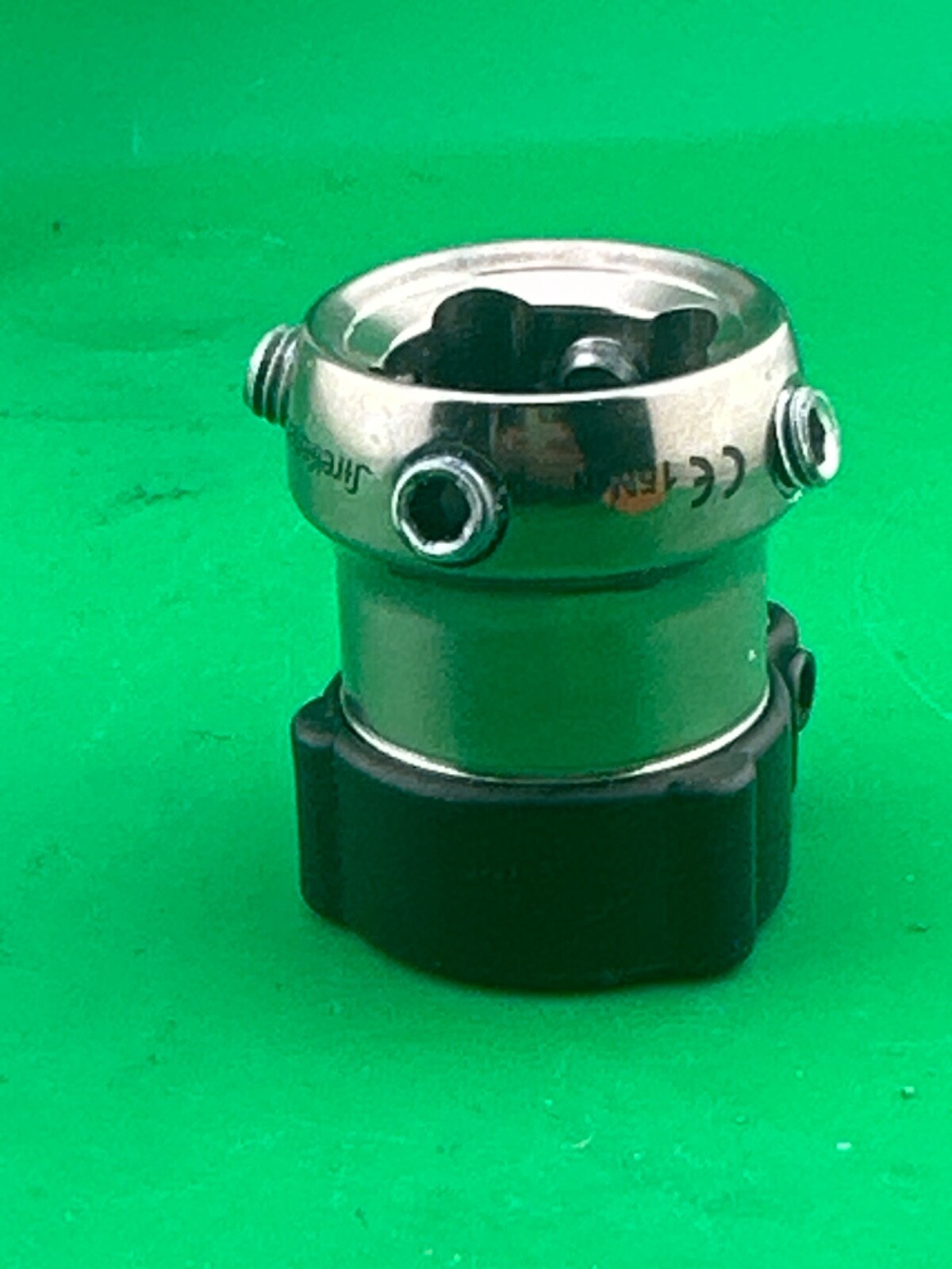 Prosthetic component Adapter part. Streifeneder 30mm diameter tube clamp