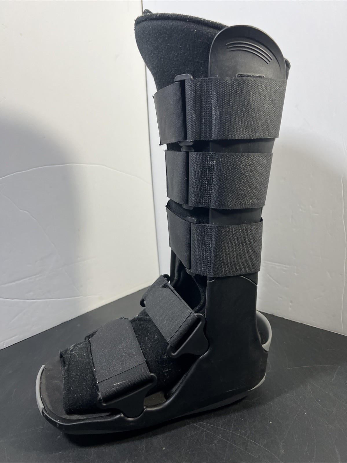 BREG Walking Boot Medical High Top 16″ Boot Brace Size (S) Small w/ Extra Pads