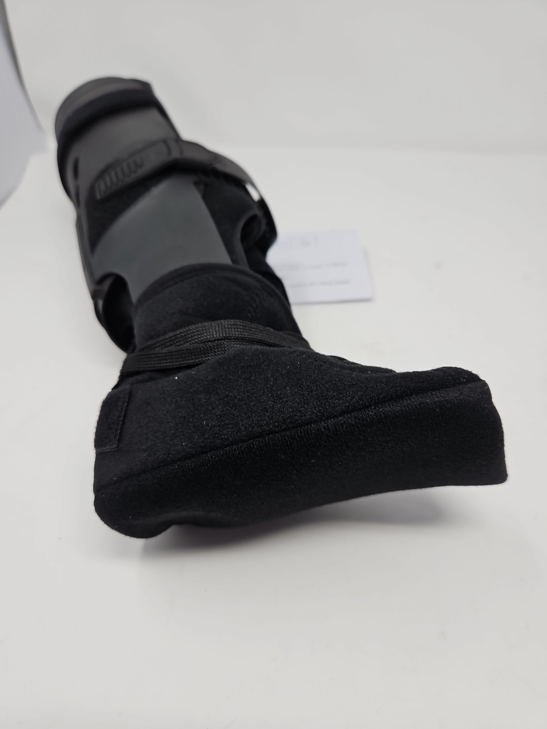 Adjustable Ankle Foot Brace II, Right Foot, Medium (7.87-10.23″ Foot Length)