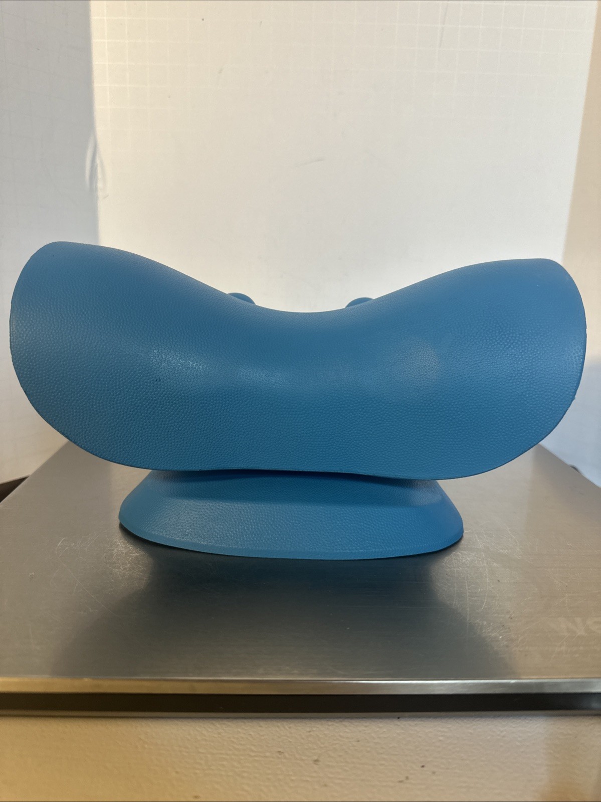 Neck Cloud Cervical Traction Device Neck Stretcher Neck Pain Relief Pillow
