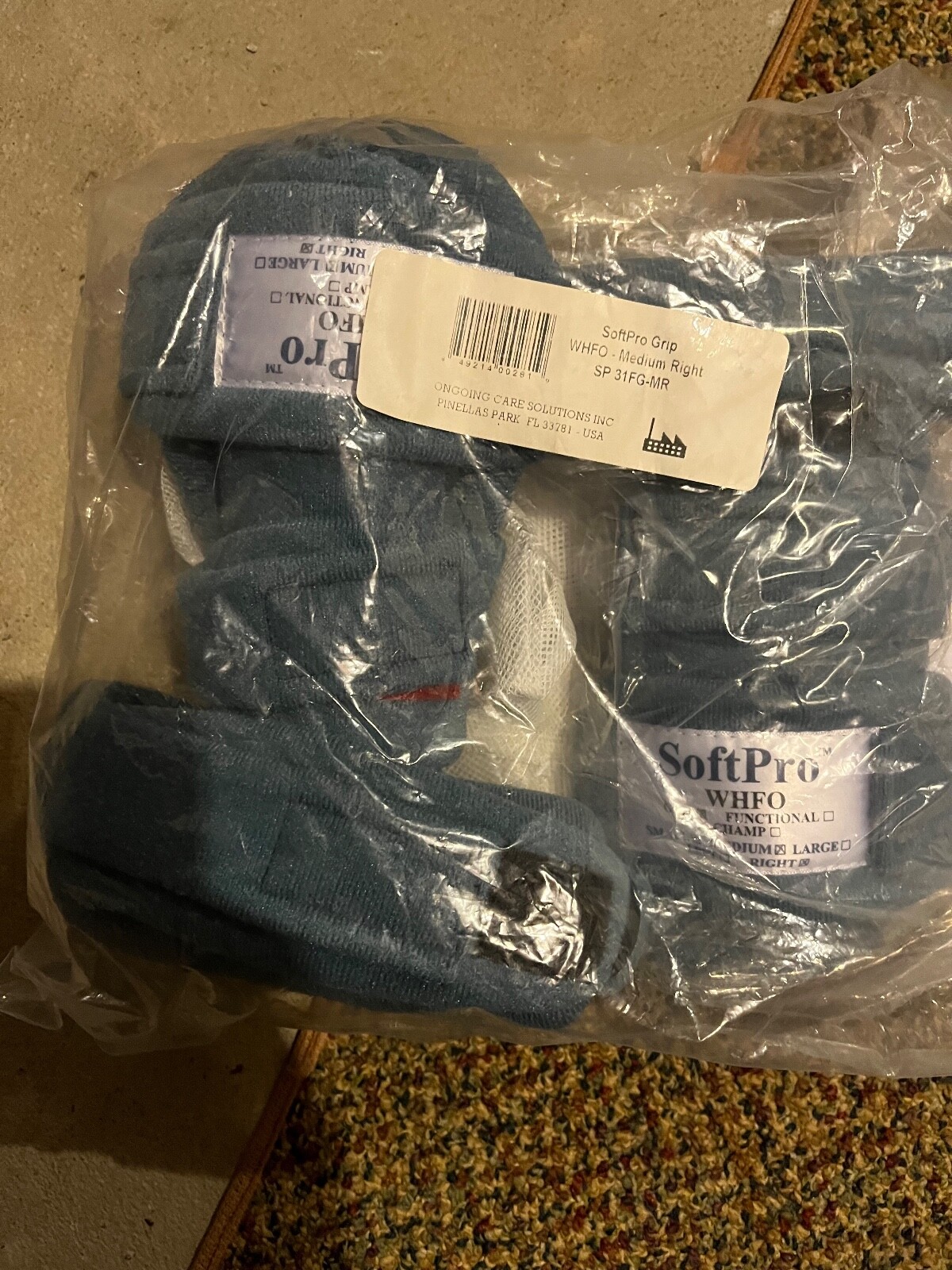 SoftPro Grip WHFO Hand Splint, Left Medium w/ extra covers & finger separator