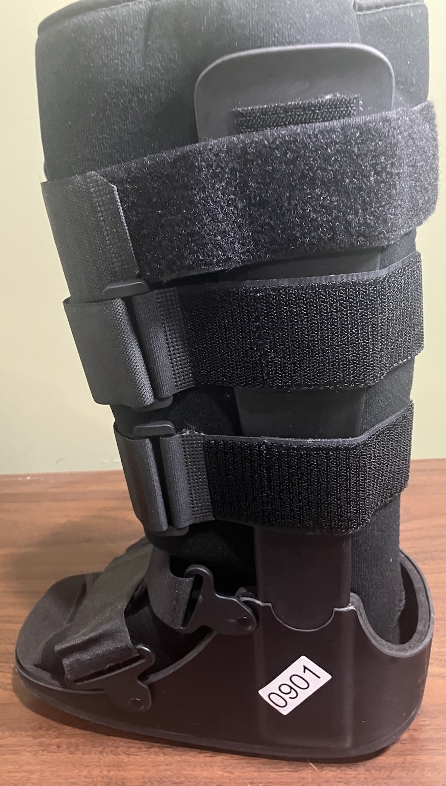 New United Ortho air Walker Fracture Tall Medical Boot size SM