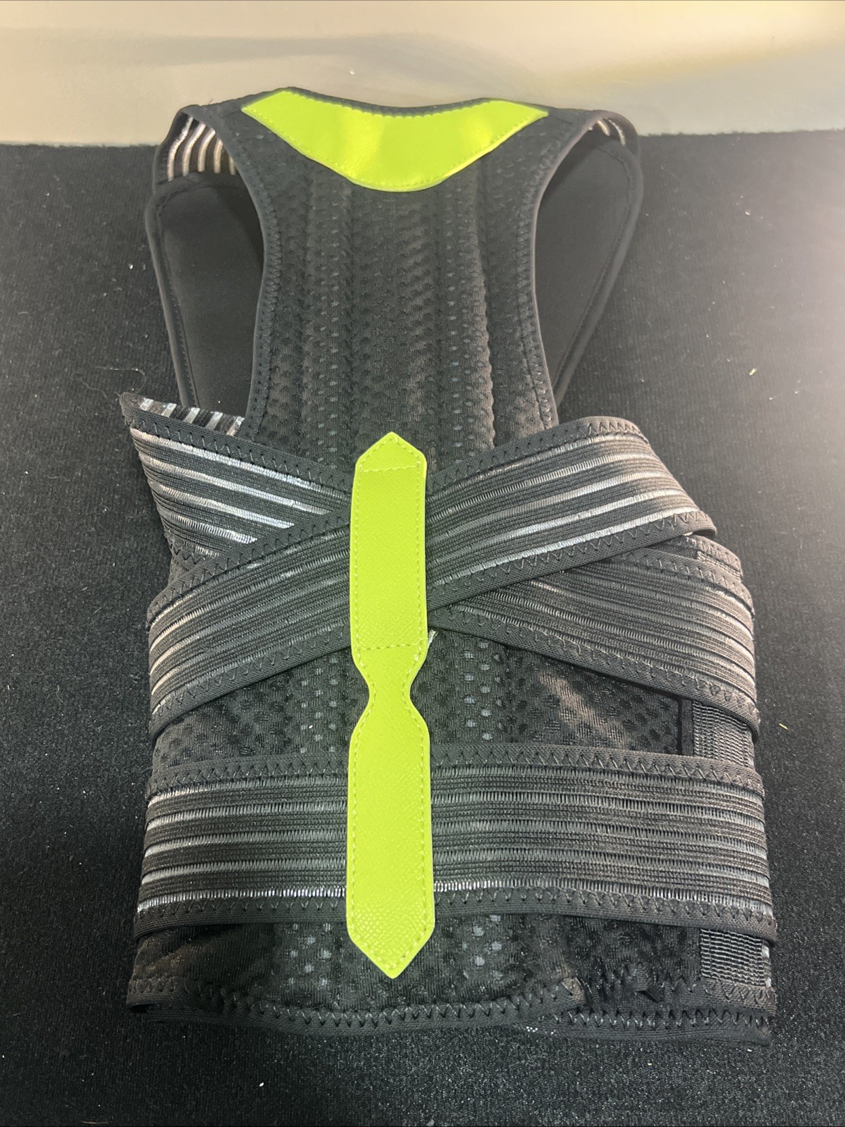Posture Corrector Breathable Mesh Back Support Brace Shoulder Pain Relief M