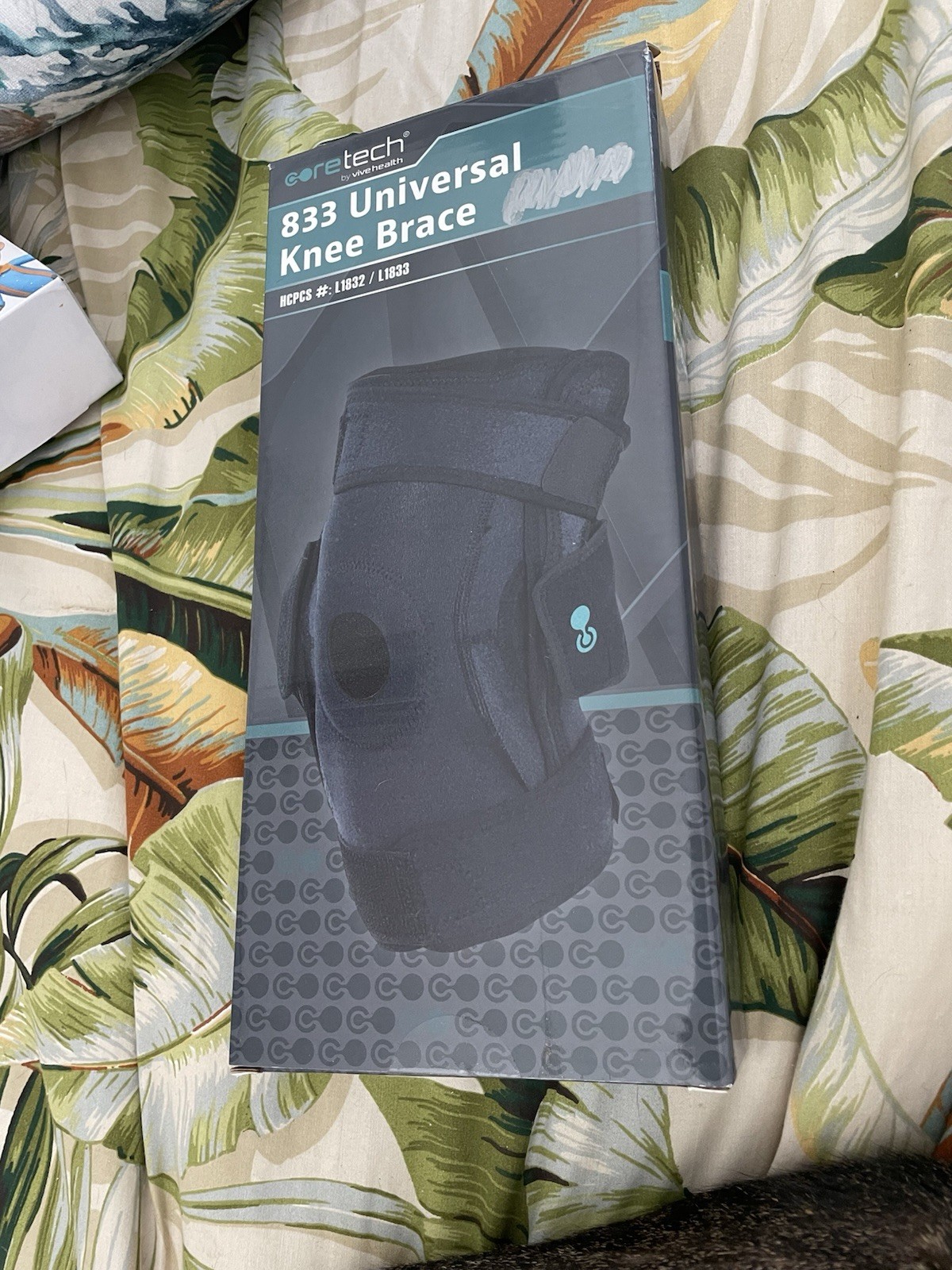 Coretech Universal Knee Brace Black New In Box Model L1833