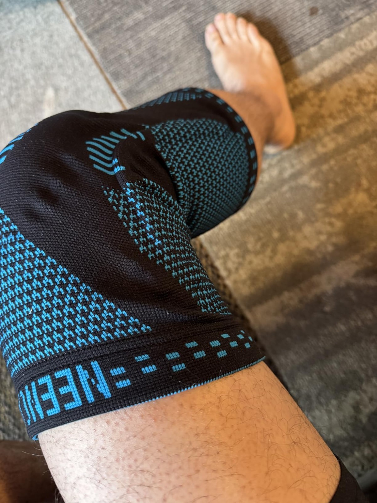 Advanced Knee Support for Meniscus Tear & ACL Pain with Gel Pad and Stabilizers