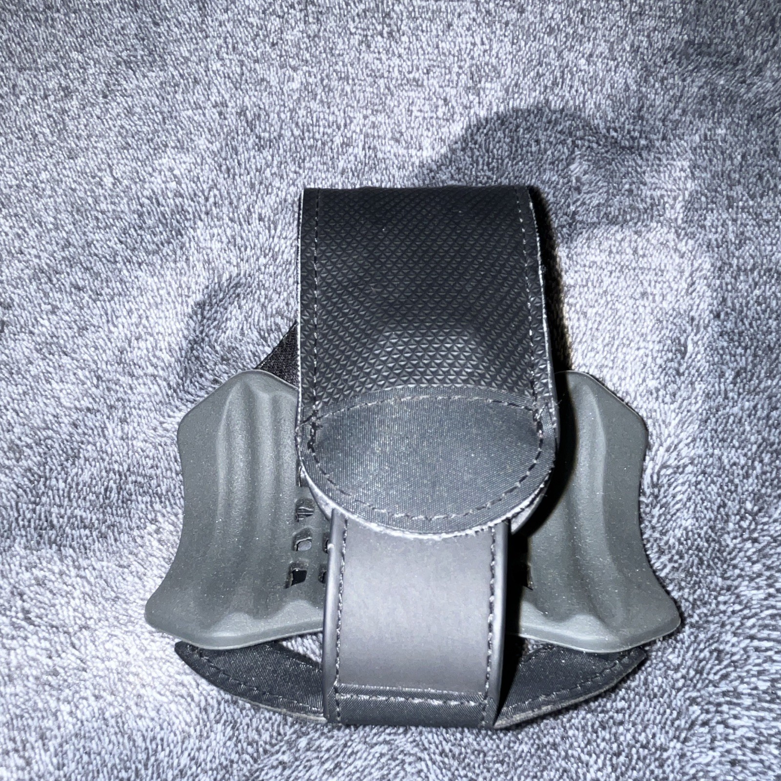 Adjustable BOA Dial Wrist Support Brace, Size M, Black/Gray Neoprene/Plastic