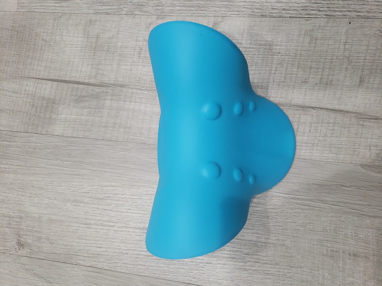 Cervical Neck Pillow w/Traction Support Brace For Neck and Shoulder Pain Relief 