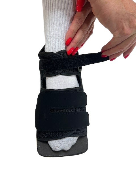 Alpha Medical Forefoot Offloading Post-Op Shoe Non-Weight Bearing Medical Wedge