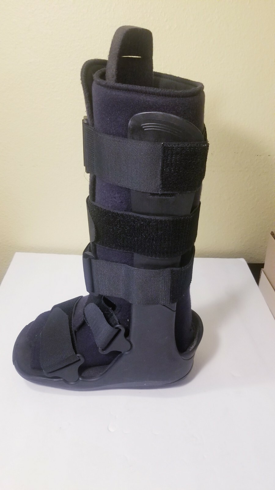 Xcel Trax DJO, LLC Orthopedic Leg/Foot Boot Brace – Size Small –