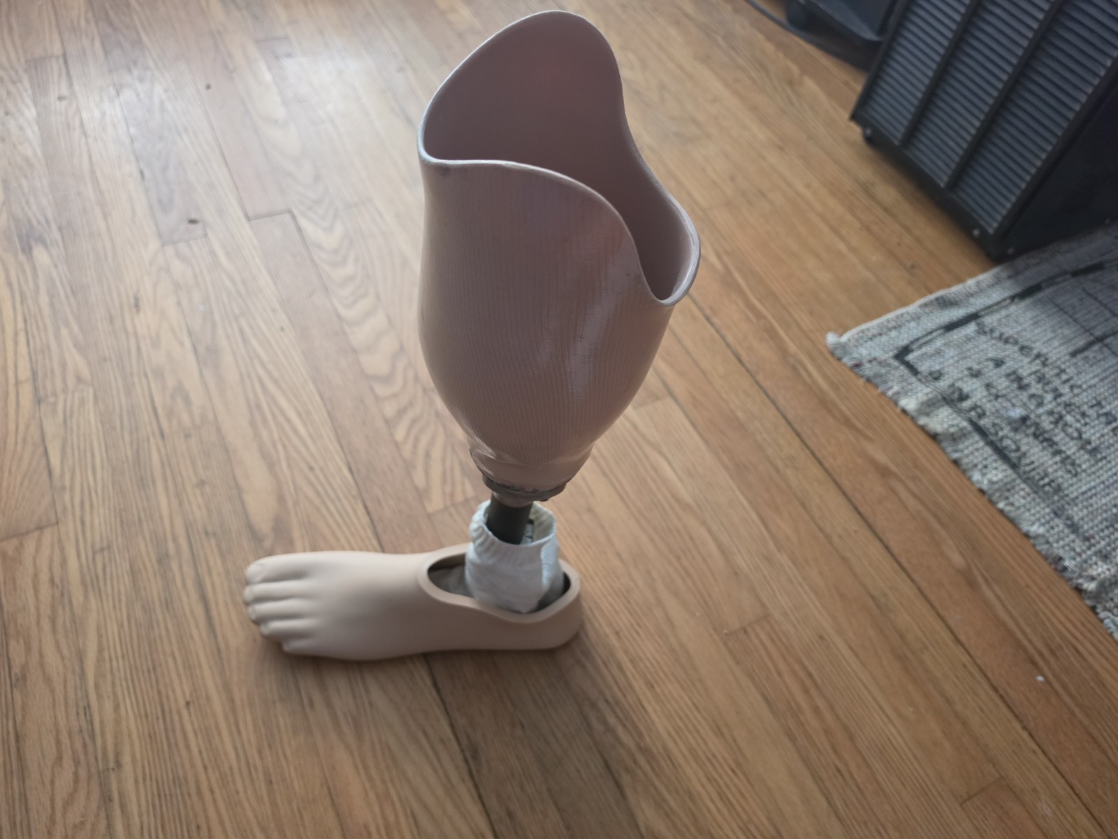 Prosthetic Leg With Bulldog Titanium Ossur And Willowwood Base