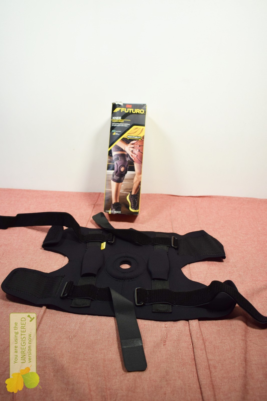 3M Futuro Hinged Knee Brace, Adjustable Knee Support for Sport