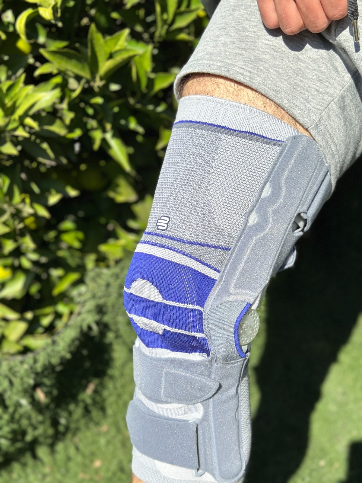 Bauerfeind Softec Genu Size 6 Right Knee Joint Brace Patella Support Sleeve
