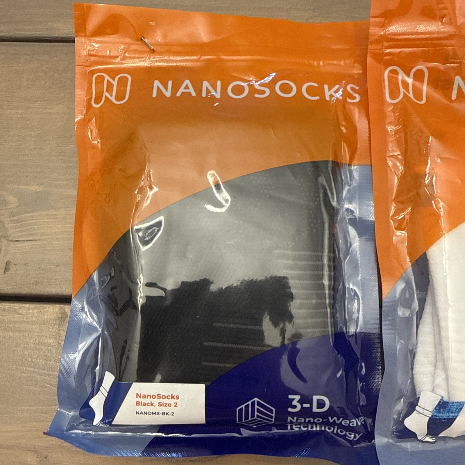 LOT OF 2 NANOSOCKS 3D Nano-Weave Black/White Compression Socks Size 2