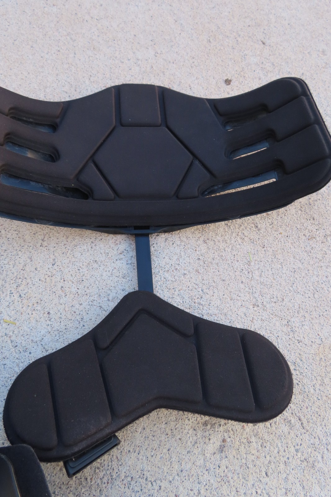DeRoyal MAXAlign Dual Boa-Coiler Adjustable Lumbar Back Brace Black GREAT COND