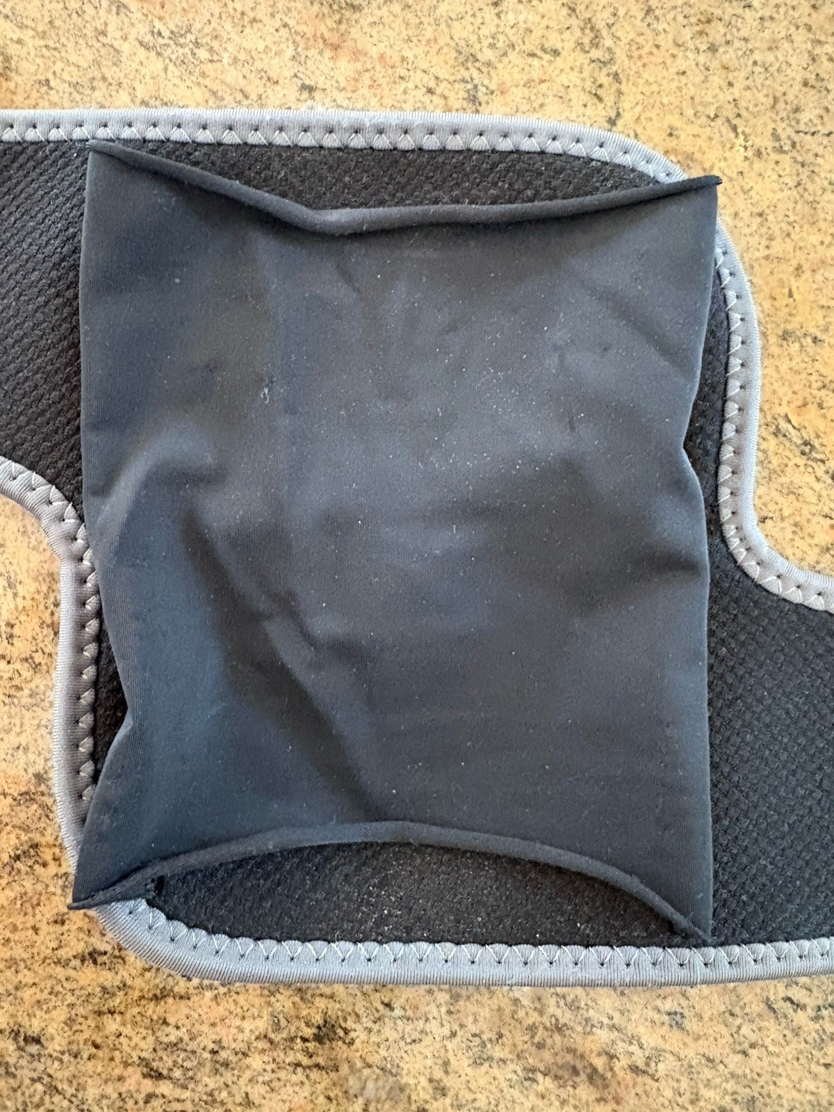 Walgreens Knee Support Size Fits Left or Right