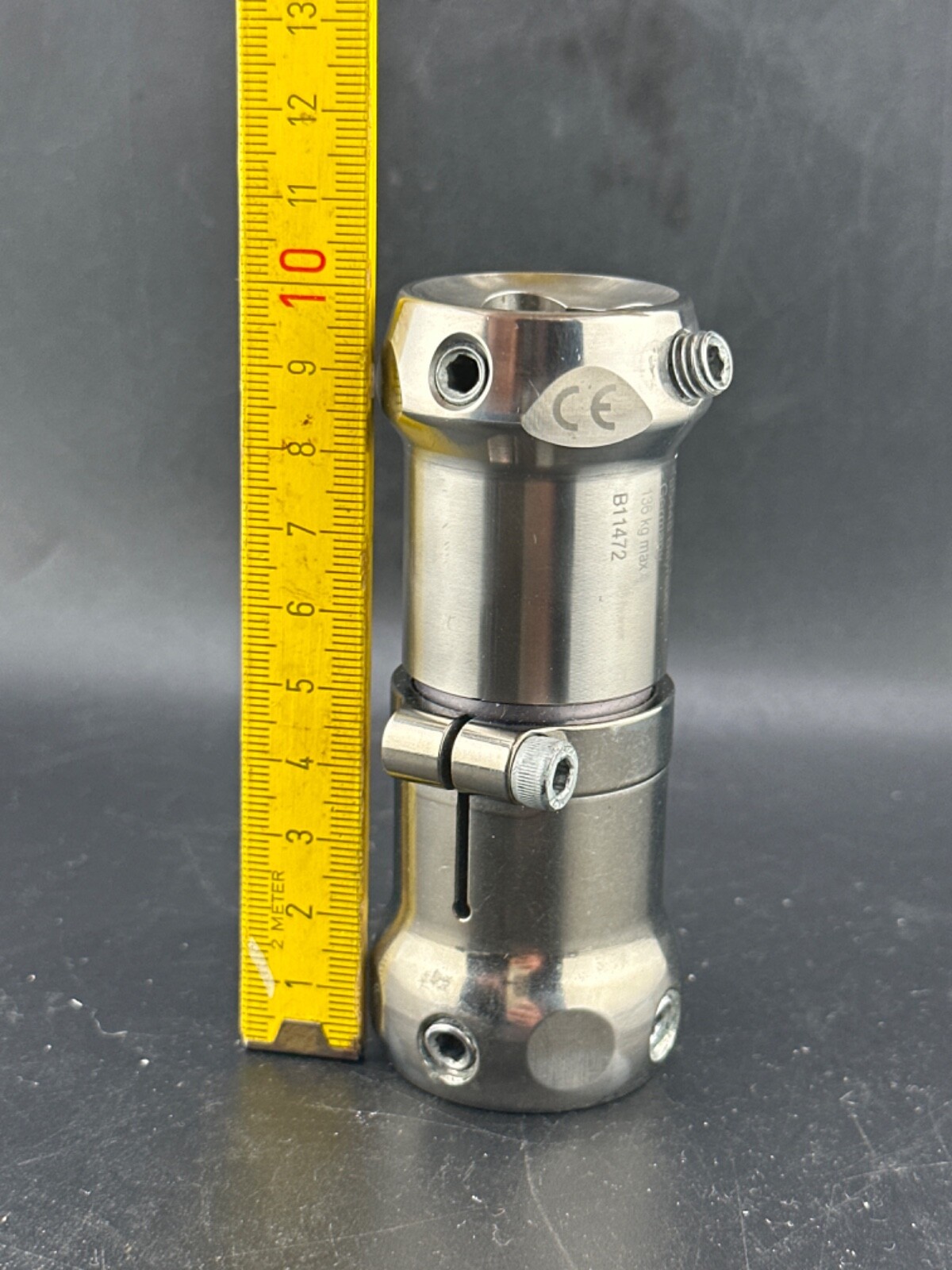 Prosthetic component adapter part. Prosthetic pylon