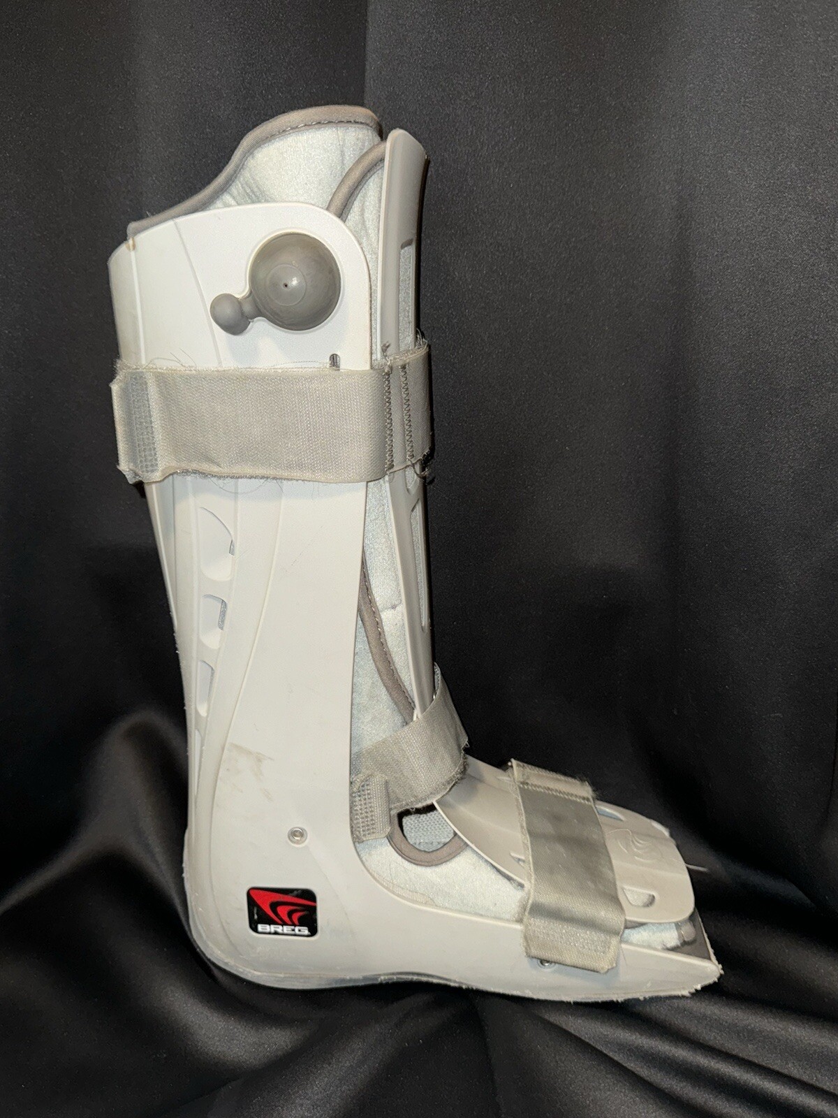 BREG Walker Genesis 3 Strap Tall Boot Size Large Gray