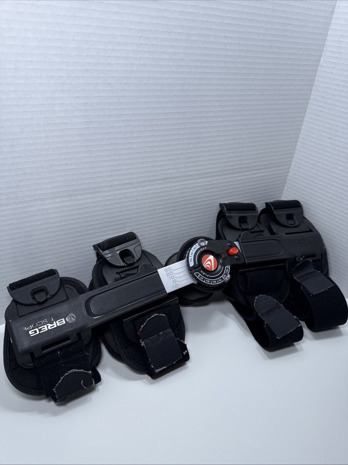BREG T-Scope Knee Brace Premier Post-Op Hinged Adjustable Right Or Left One Size