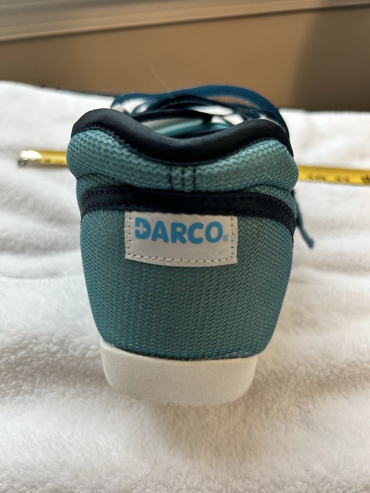Darco Men’s Post-Op Open Toe Shoe Adjustable Hook and Loop Blue/White Size Large