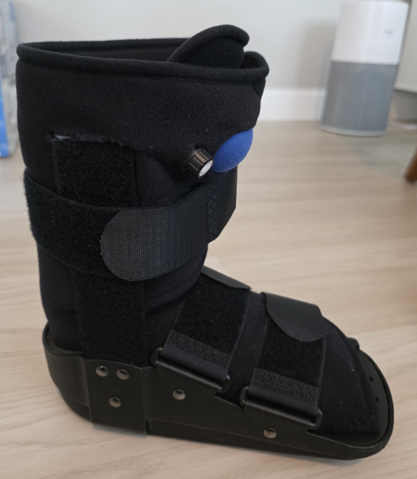 Boot Brace Support For Ankle, Knee and Foot Pump USED