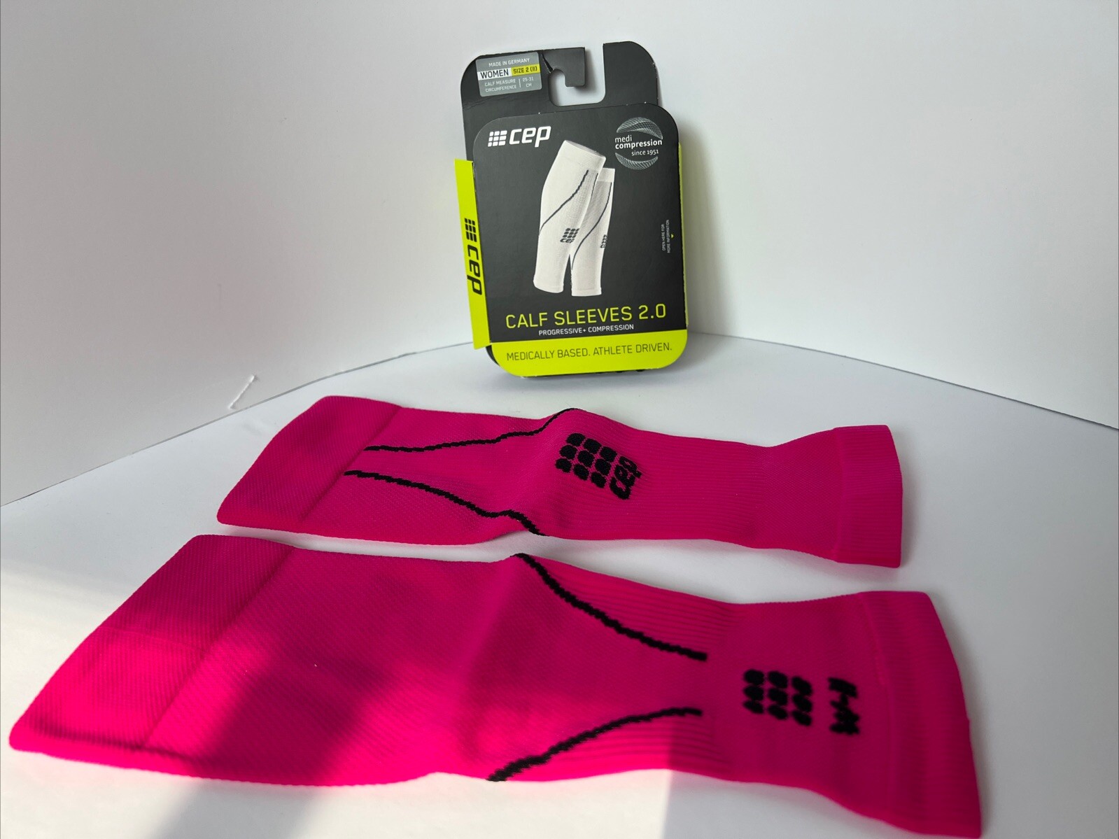 Cep Womens Calf Sleeves Size 2 Pink 25-31 Cm 20-30 Mmhg
