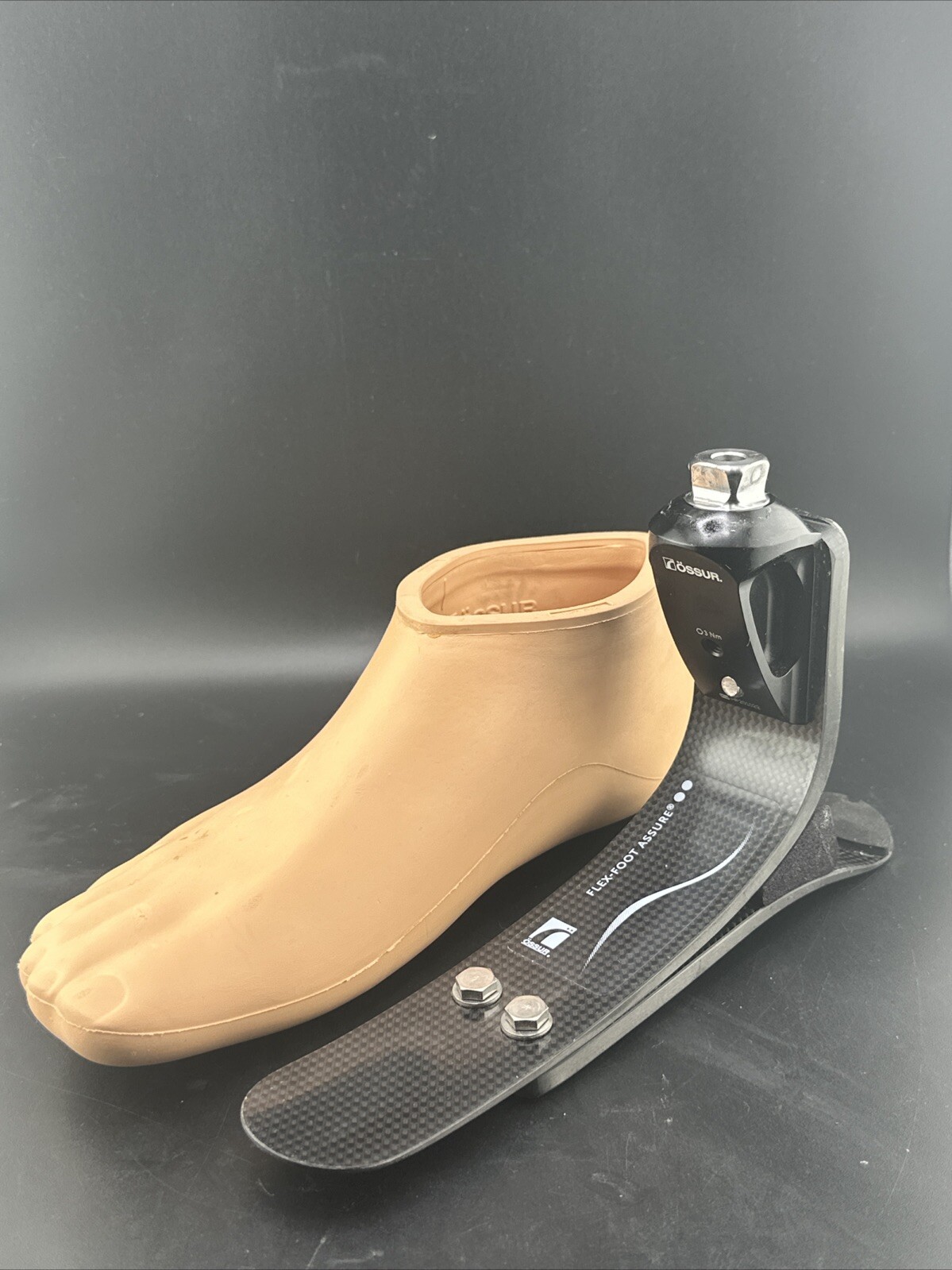 Ossur Flex Foot Assure Prosthetic Foot. Size 25. Category 2. Right Shell