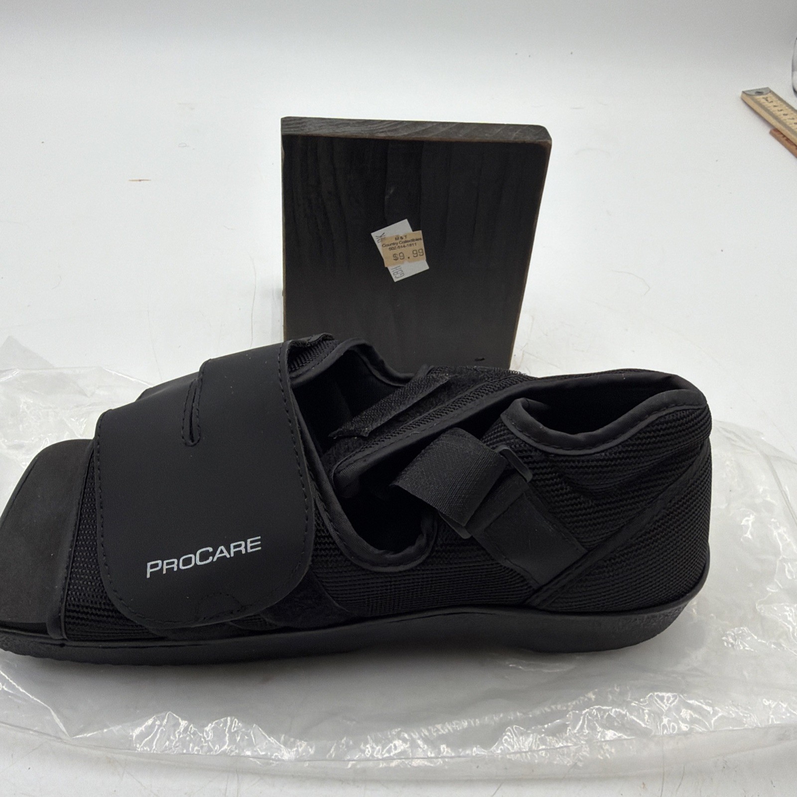 ProCare Squared Toe Post-Op Shoe Size: MEDIUM Ref: 79-81235