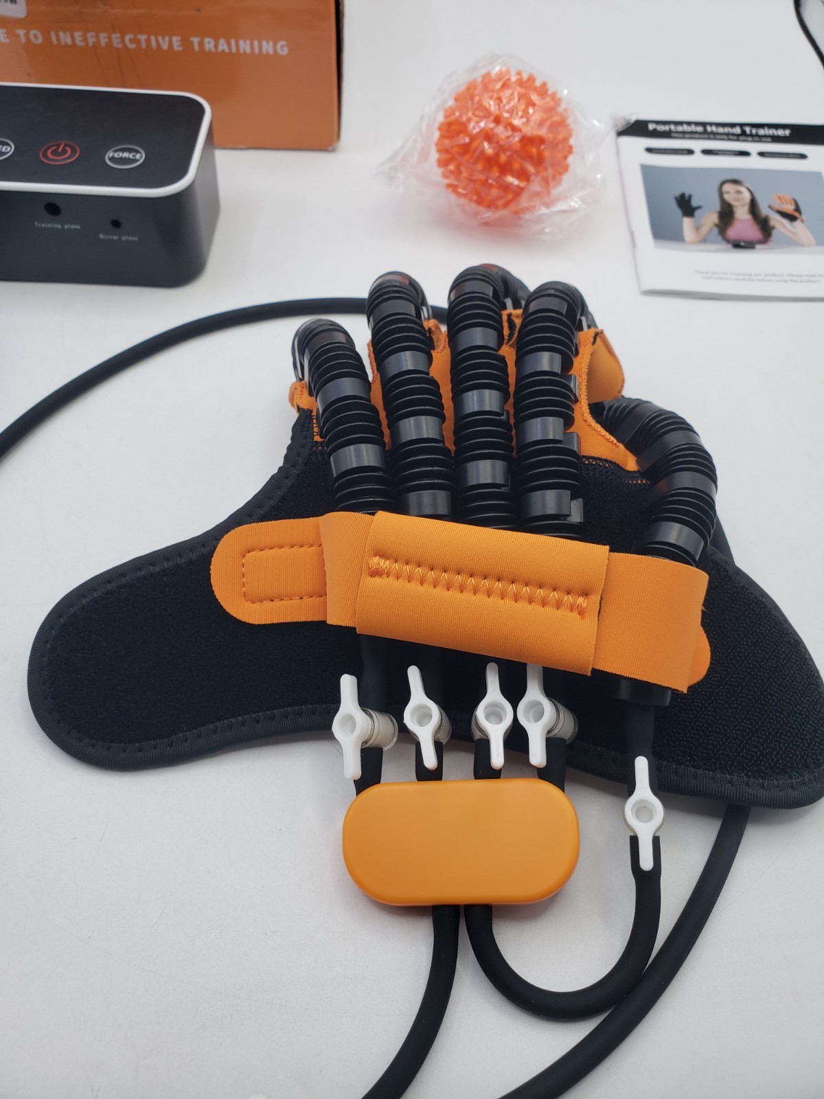 Auto Training Robot Gloves Finger Rehabilitation Exerciser LEFT Hand. SMALL
