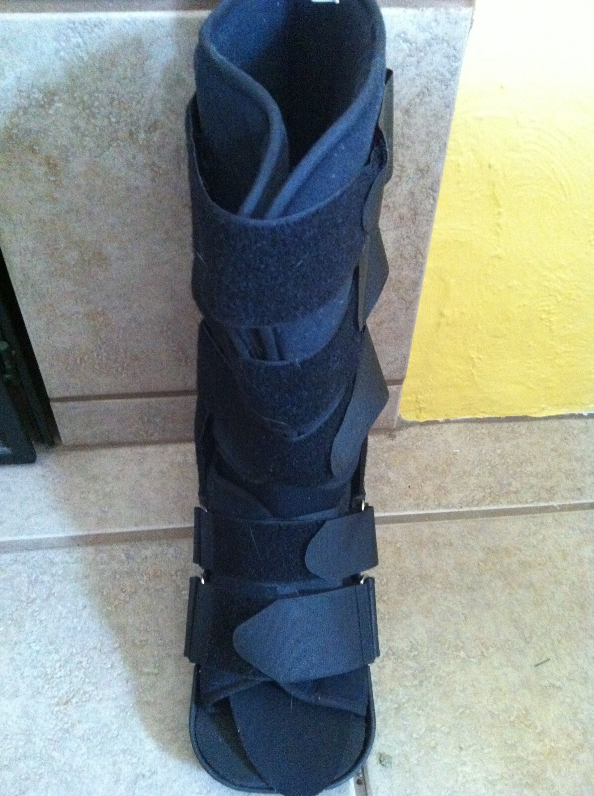 BREG Walking Boot Medical High Top Polymer Ankle Surgery Brace Size (S) Small