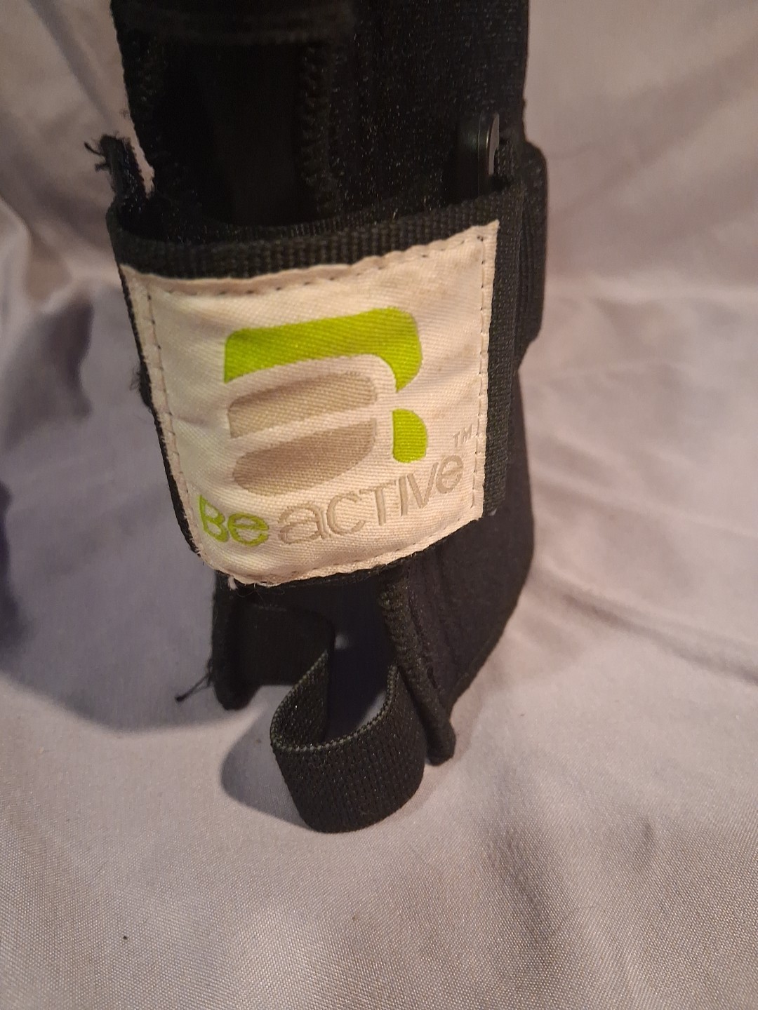 Acupressure Pain Relief Knee Brace, Beactive Knee Brace For Sciatica Adjustable
