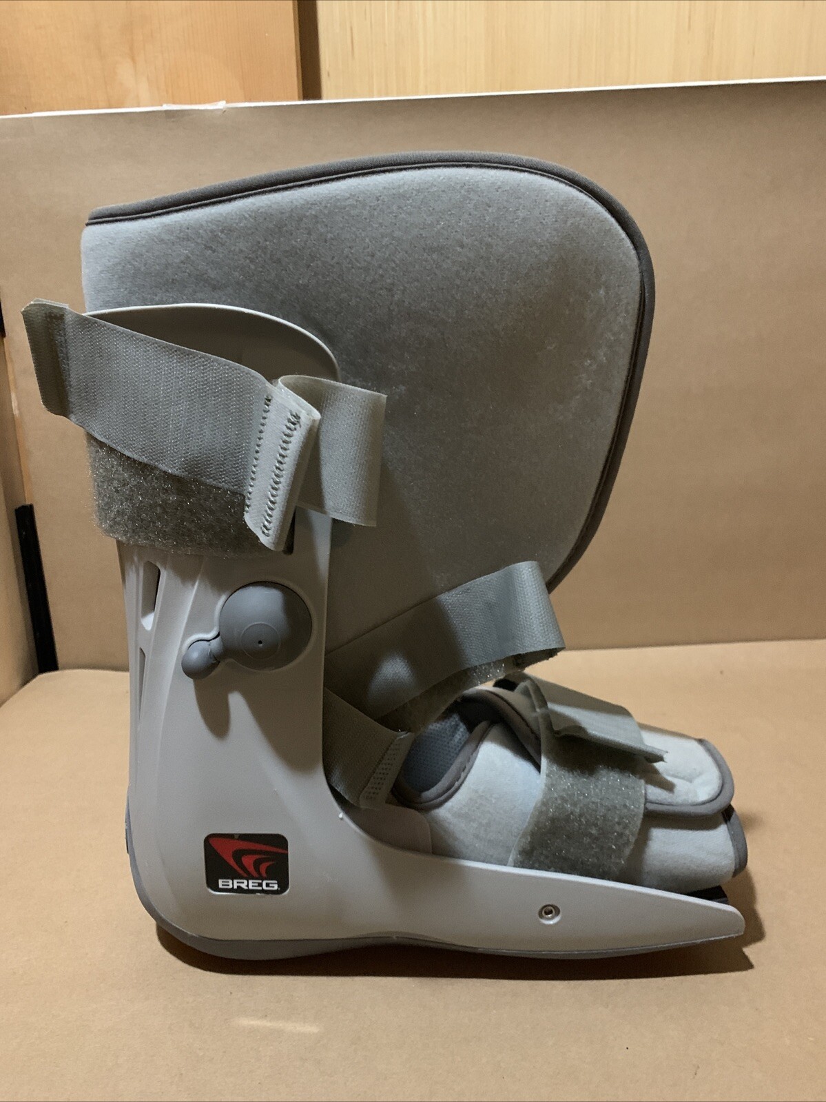 Breg Walker Brace Boot Large Genesis 4 Strap Tall Brace Ankle Foot BL514007