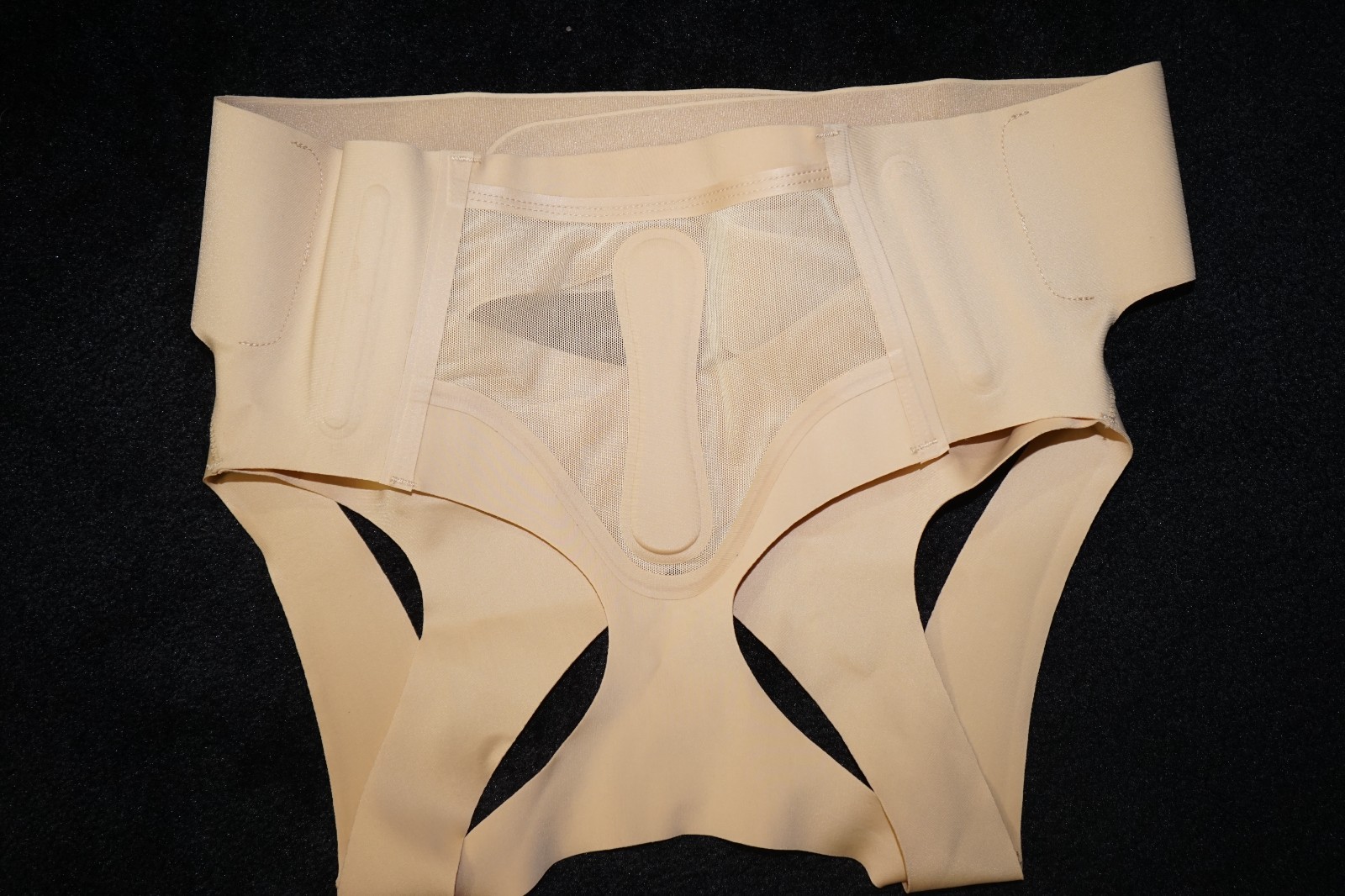 Luxumach Back brace tan stretchy XL for women new open package
