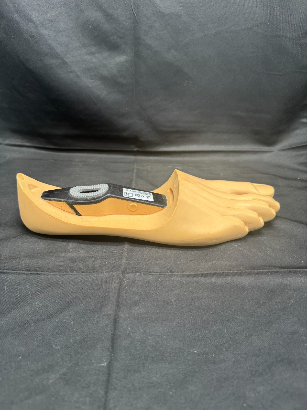 Endolite Blatchford Multiflex Right Size 30 Prosthetic Foot.